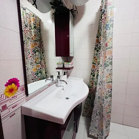 Desi House 302 B Cozy Appartement *