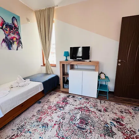 Desi House 302 B Cozy * Misivri