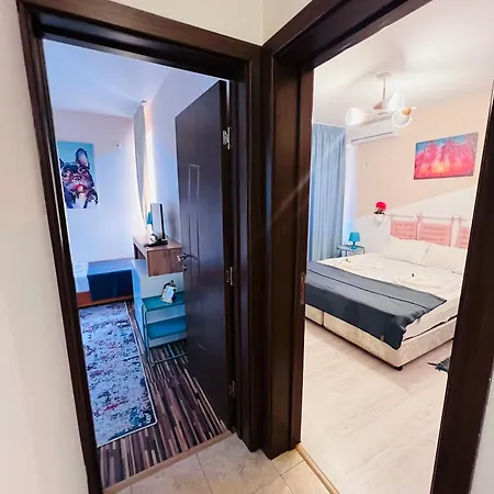 Desi House 302 B Cozy
