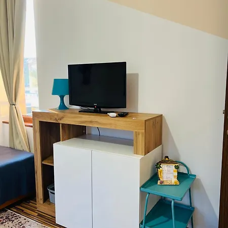 Desi House 302 B Cozy Daire *